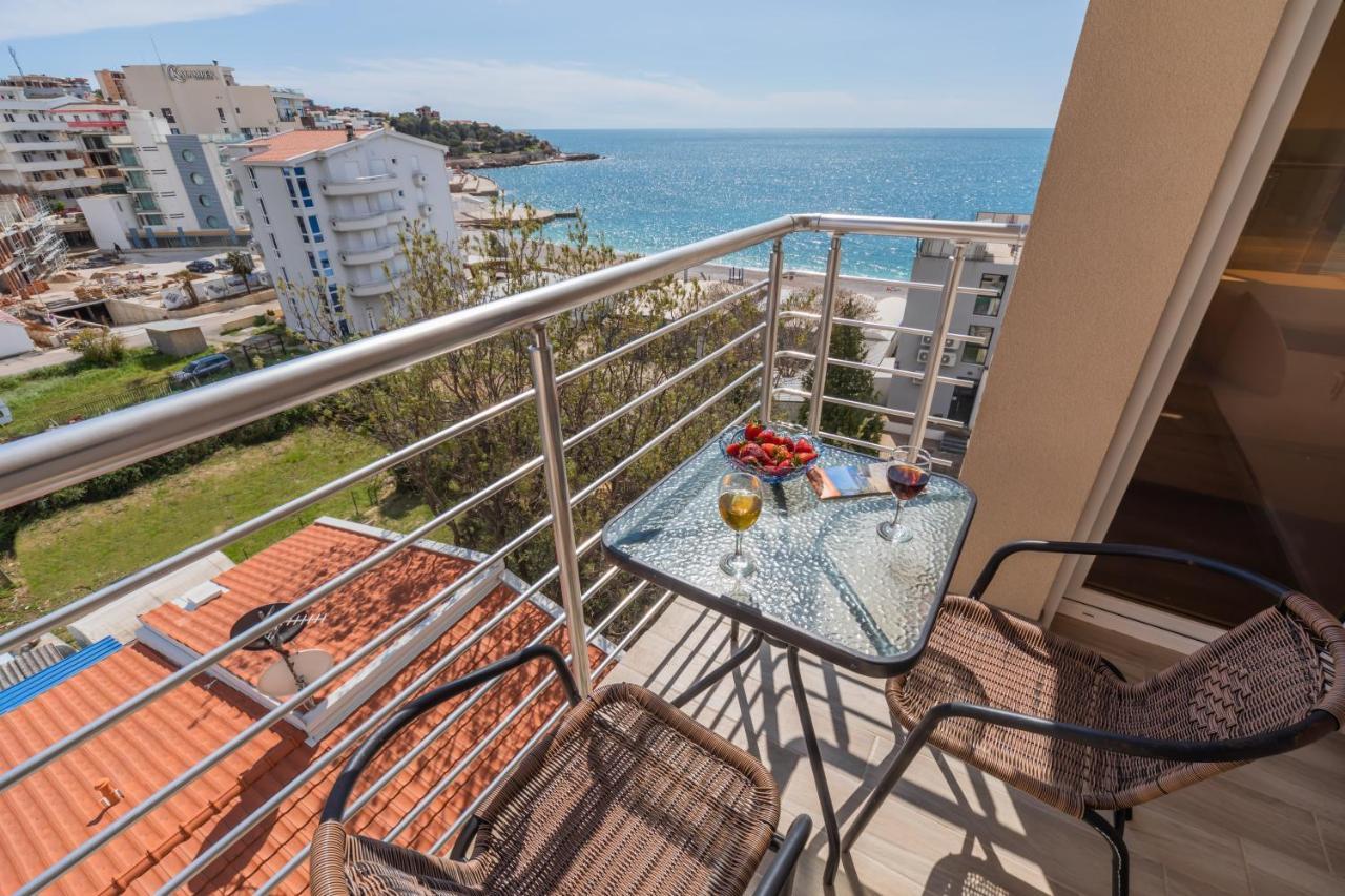 Apartments Dobra Voda Exterior foto